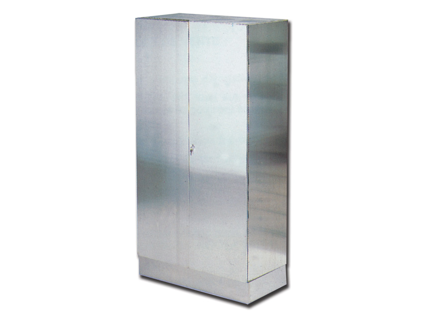 ARMOIRE EN INOX